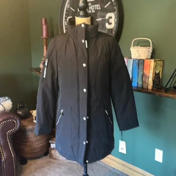 New Calvin Klein Puffer Coat - Picture 3 of 10